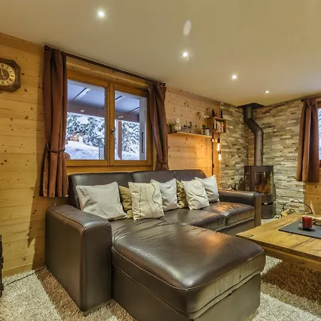 Armailli - Modern Ground Floor *