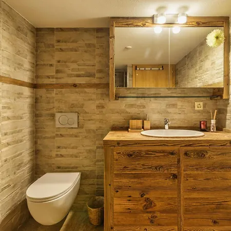 Armailli - Modern Ground Floor דירה לה צומאז