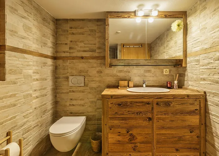 Armailli - Modern Ground Floor Апартаменты Ла-Тзума