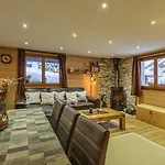 Armailli - Modern Ground Floor